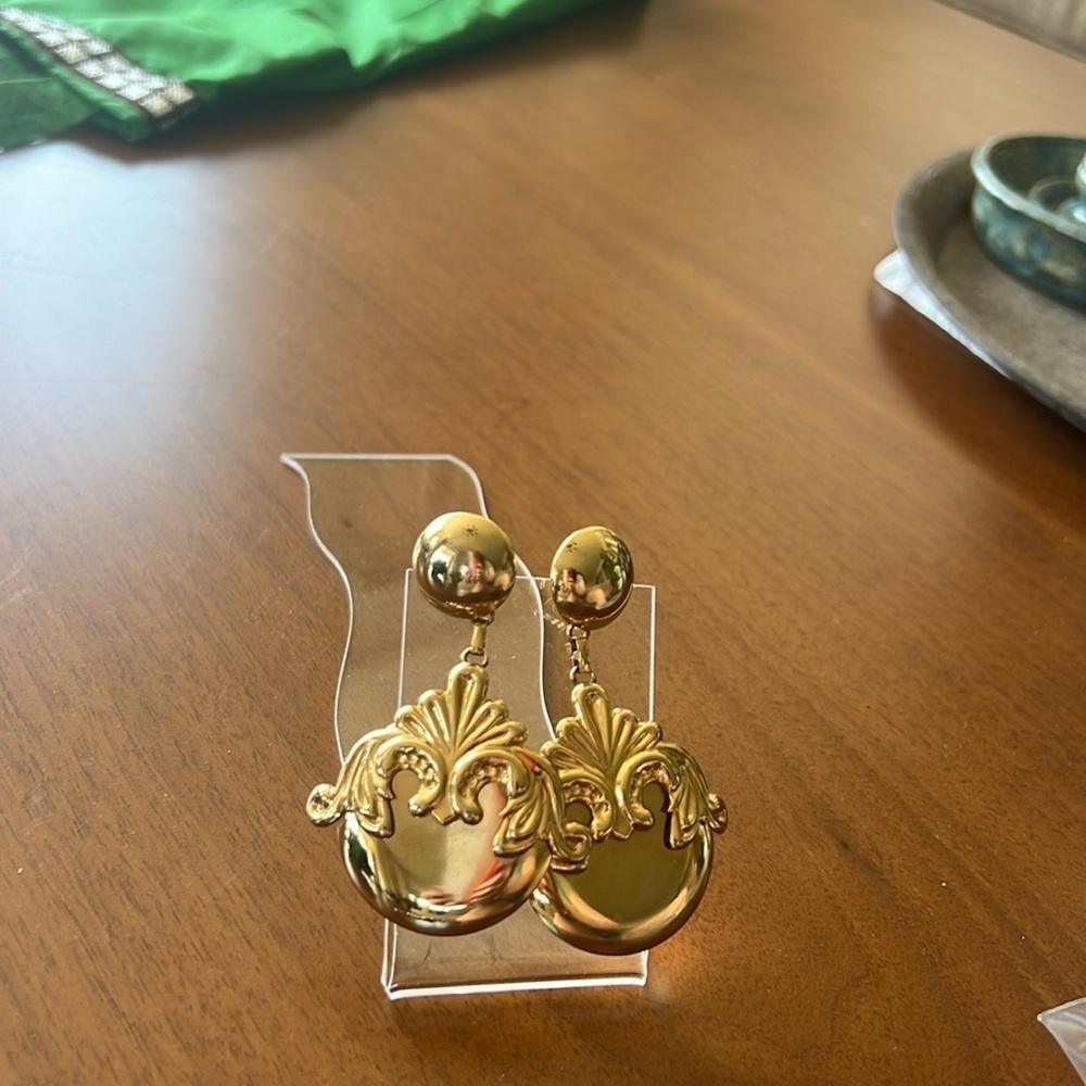 Vintage big earrings​